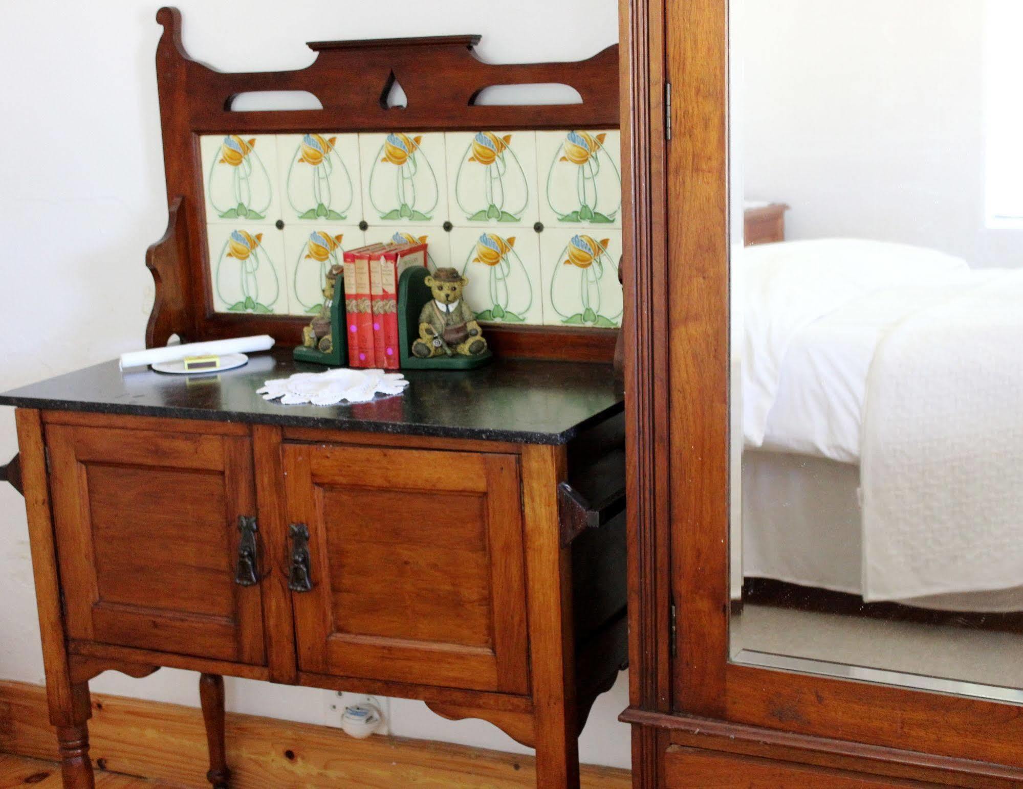 The Stanford Hotel المظهر الخارجي الصورة